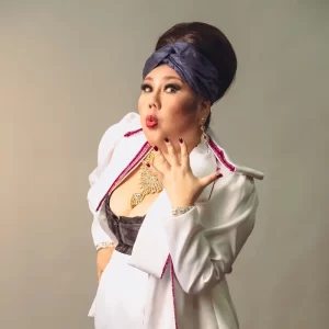 Joanne Kam - Comedian -Performances-Showtimes-Stage-Shows-Unique-Dinner and Dances-Event Services Singapore